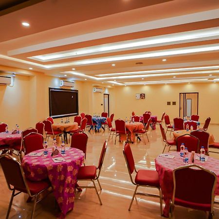 Prasant On Beach Resort !! Lift - Wifi -Restaurant-Parking Facilities-Newly Decorated Room !! Mandarmani Eksteriør bilde