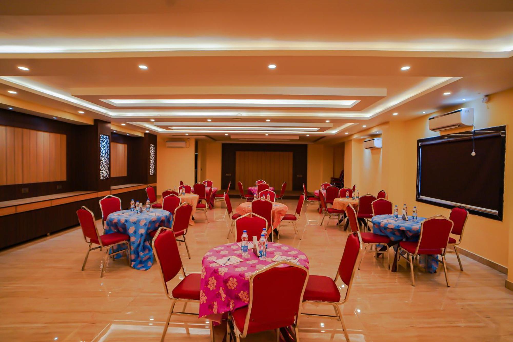 Prasant On Beach Resort !! Lift - Wifi -Restaurant-Parking Facilities-Newly Decorated Room !! Mandarmani Eksteriør bilde