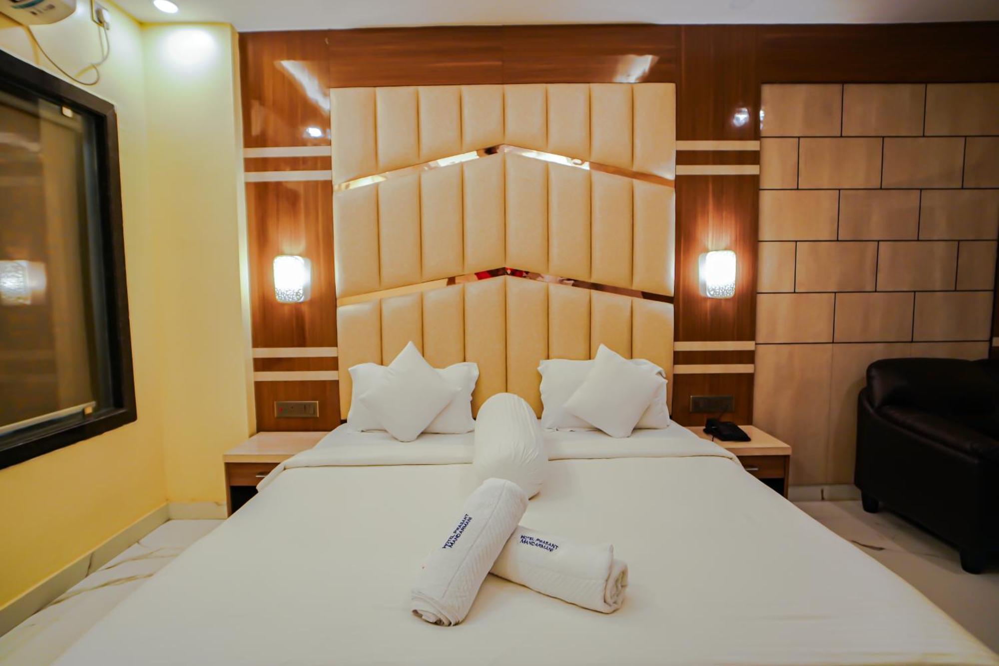 Prasant On Beach Resort !! Lift - Wifi -Restaurant-Parking Facilities-Newly Decorated Room !! Mandarmani Eksteriør bilde