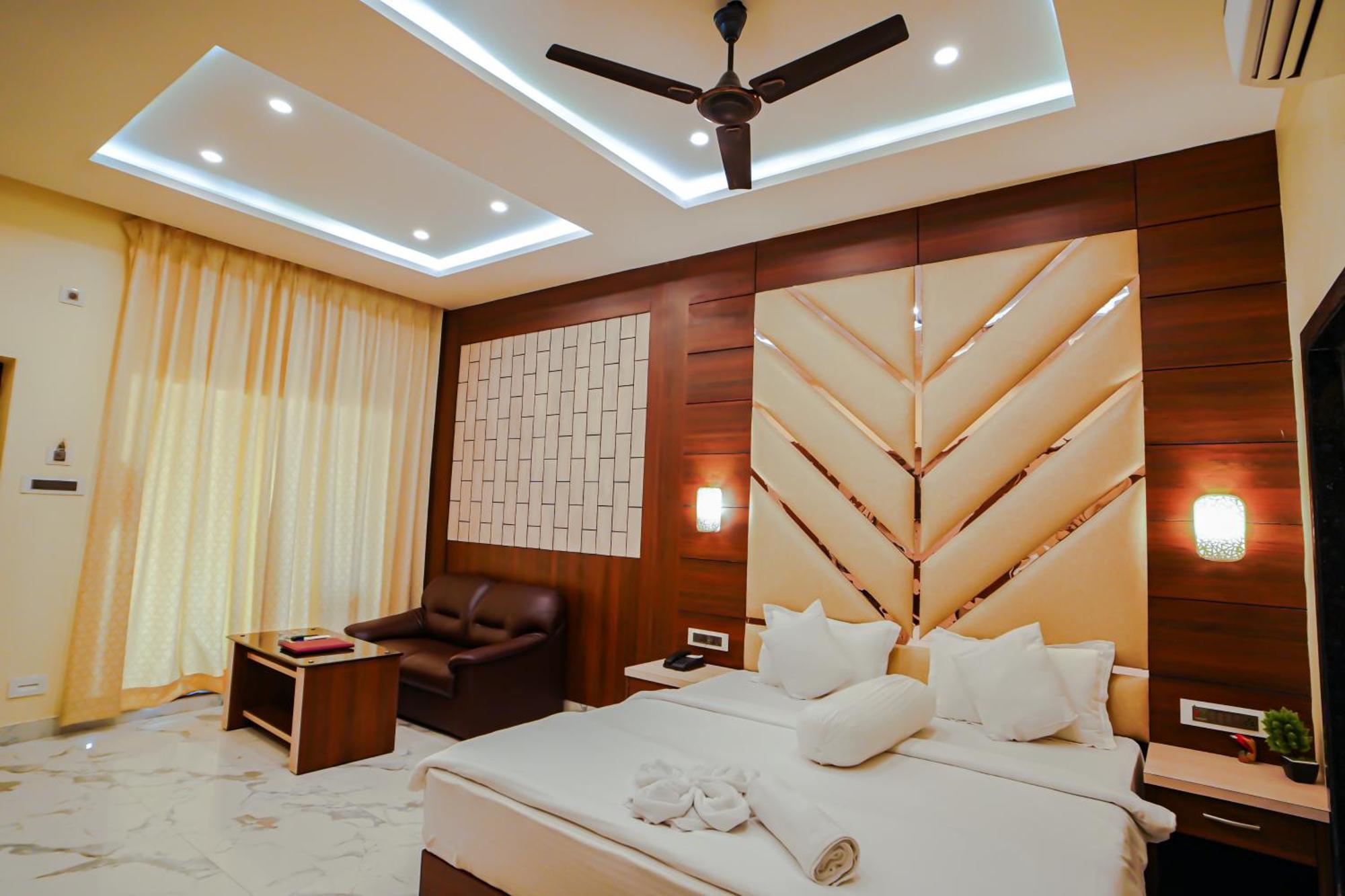 Prasant On Beach Resort !! Lift - Wifi -Restaurant-Parking Facilities-Newly Decorated Room !! Mandarmani Eksteriør bilde