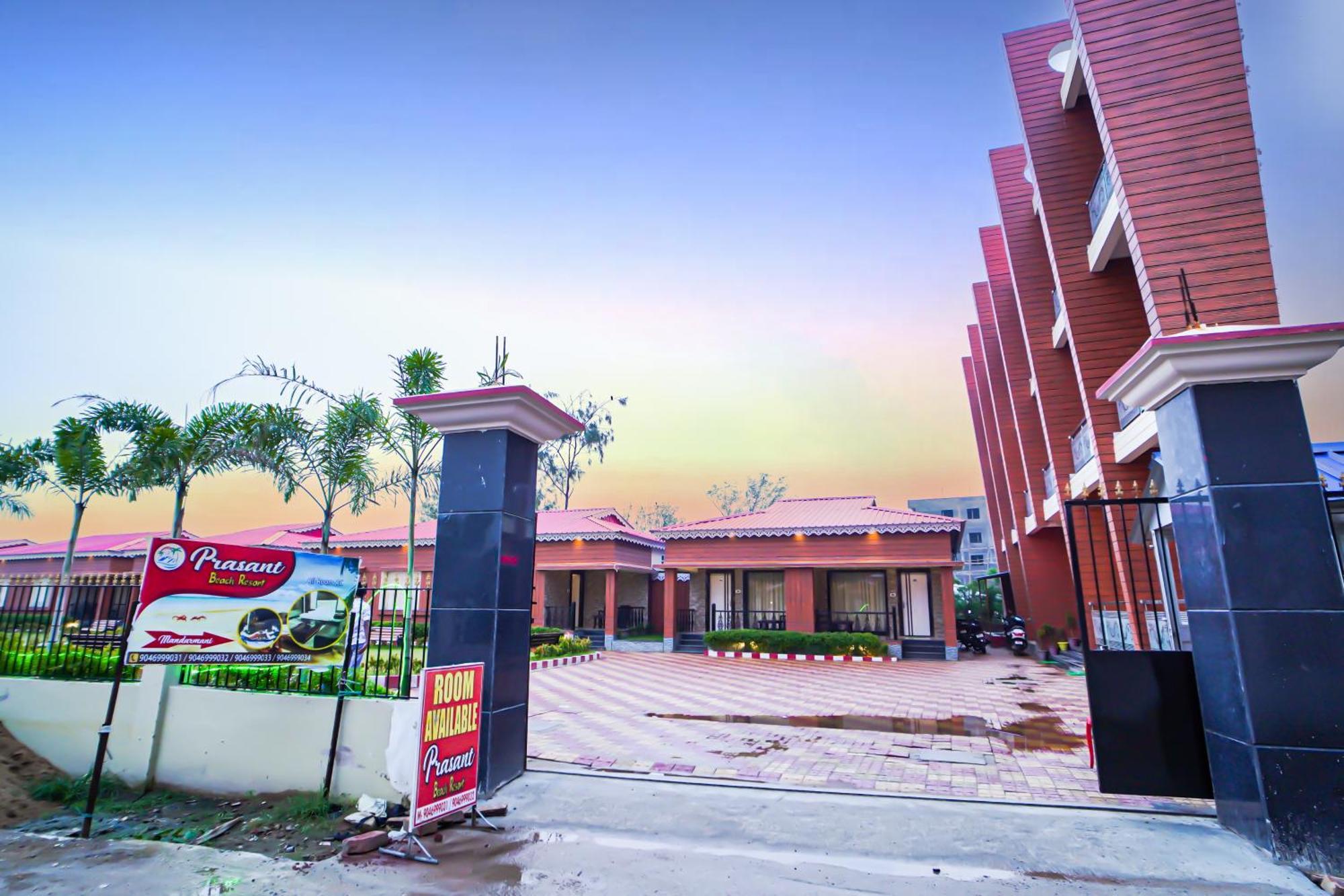 Prasant On Beach Resort !! Lift - Wifi -Restaurant-Parking Facilities-Newly Decorated Room !! Mandarmani Eksteriør bilde