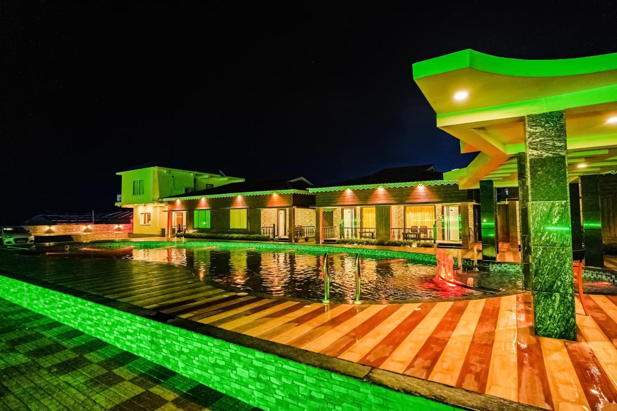Prasant On Beach Resort !! Lift - Wifi -Restaurant-Parking Facilities-Newly Decorated Room !! Mandarmani Eksteriør bilde